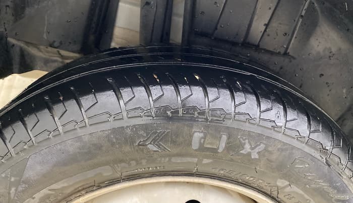 2022 Maruti Dzire LXI, Petrol, Manual, 53,727 km, Right Rear Tyre Tread