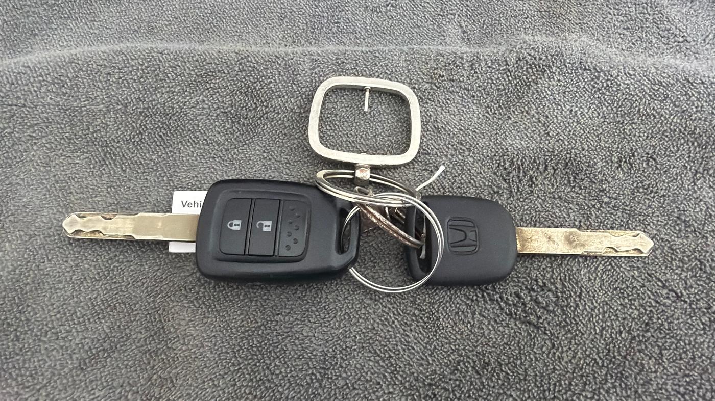 2022 Honda Amaze 1.2L I-VTEC S, Petrol, Manual, 8,506 km, Key Close Up