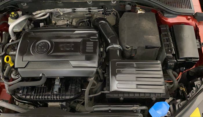 2017 Skoda Octavia STYLE PLUS AT 1.8 TSI, Petrol, Automatic, 47,241 km, Engine View - Left