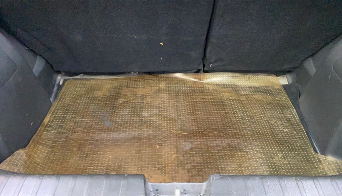 2015 Maruti Baleno ZETA PETROL 1.2, Petrol, Manual, 41,496 km, Boot Inside