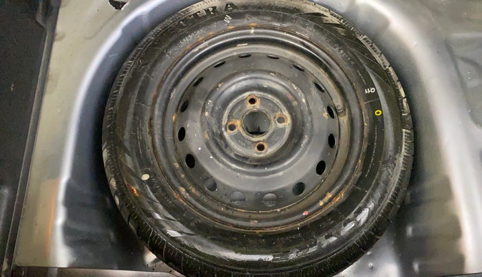 2015 Maruti Baleno ZETA PETROL 1.2, Petrol, Manual, 41,496 km, Spare Tyre