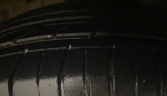 2015 Hyundai Grand i10 ASTA (O) 1.2 KAPPA VTVT, Petrol, Manual, 90,736 km, Right Front Tyre Tread