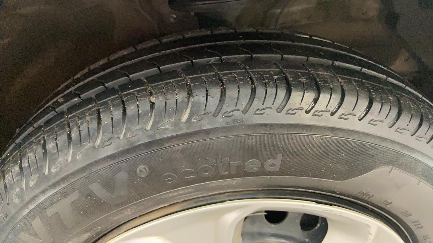 2021 Maruti S PRESSO VXI, Petrol, Manual, 13,777 km, Right Front Tyre Tread