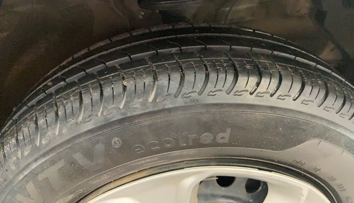 2021 Maruti S PRESSO VXI, Petrol, Manual, 13,729 km, Right Front Tyre Tread