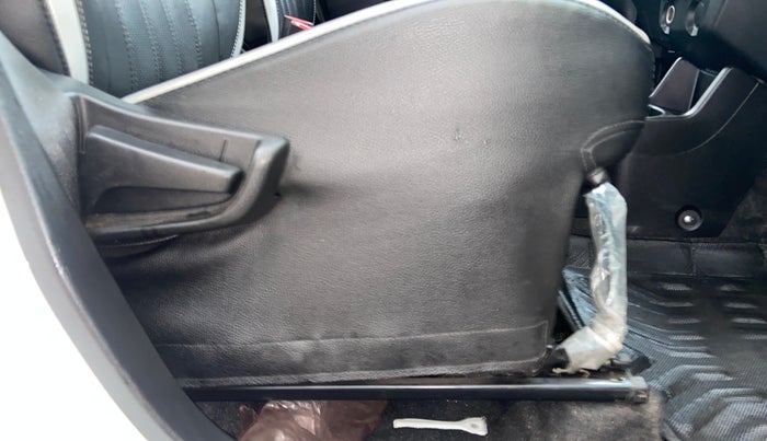 2021 Maruti S PRESSO VXI, Petrol, Manual, 13,729 km, Driver Side Adjustment Panel