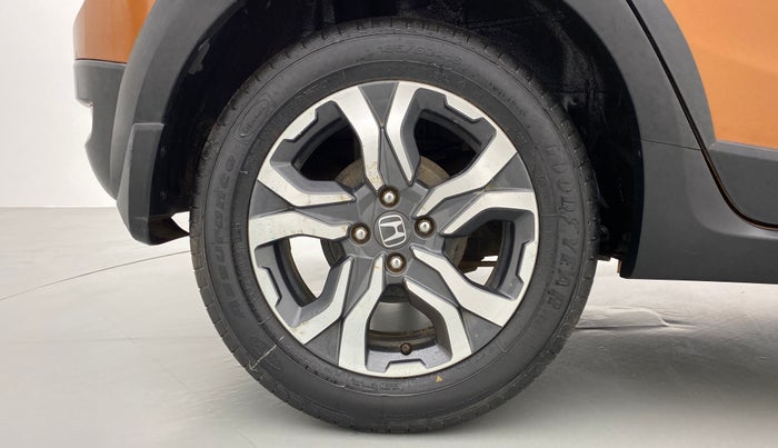 2017 Honda WR-V 1.2 i-VTEC VX MT, Petrol, Manual, 43,808 km, Right Rear Wheel