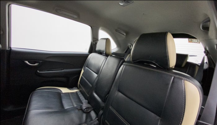 2017 Honda BR-V 1.5L I-VTEC V CVT, Petrol, Automatic, 53,921 km, Right Side Rear Door Cabin