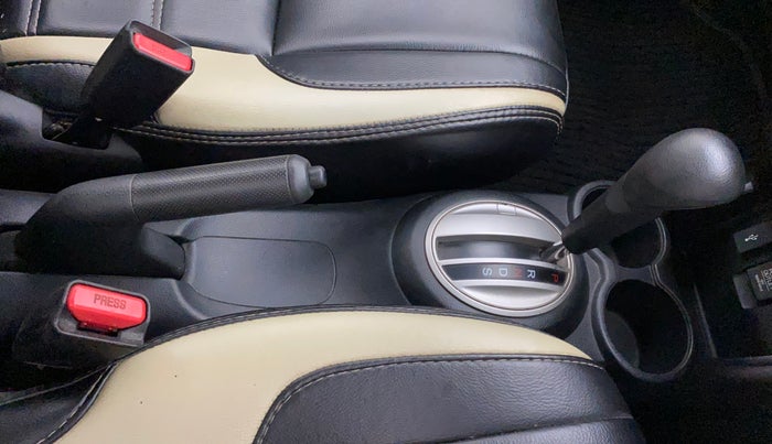 2017 Honda BR-V 1.5L I-VTEC V CVT, Petrol, Automatic, 53,921 km, Gear Lever