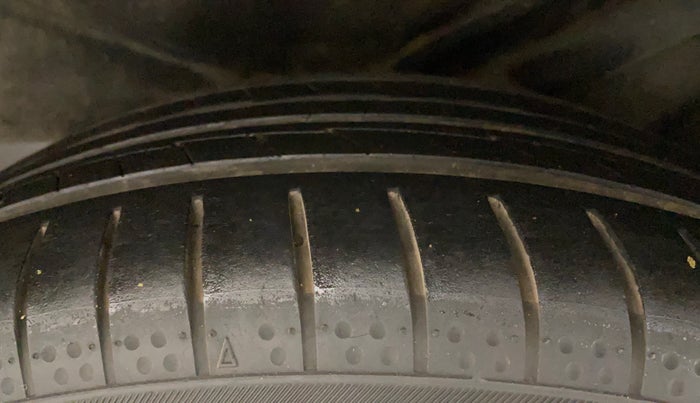 2017 Honda BR-V 1.5L I-VTEC V CVT, Petrol, Automatic, 53,921 km, Left Rear Tyre Tread