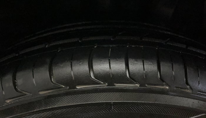 2018 Hyundai Xcent S 1.2, Petrol, Manual, 73,540 km, Left Rear Tyre Tread