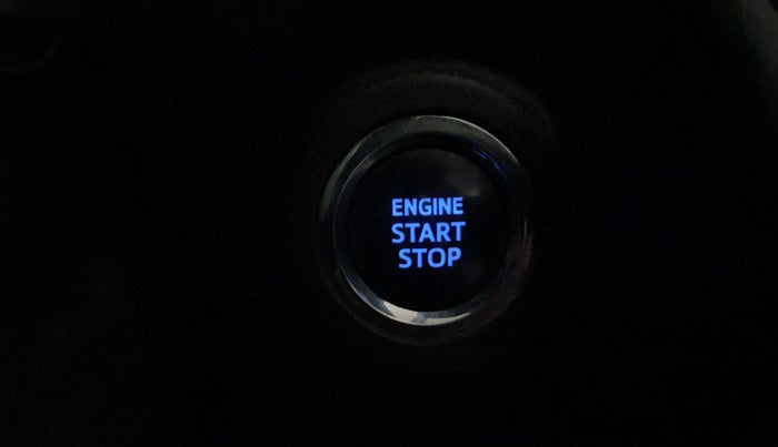 2021 Toyota Innova Crysta 2.7 ZX AT 7 STR, Petrol, Automatic, 62,044 km, Keyless Start/ Stop Button