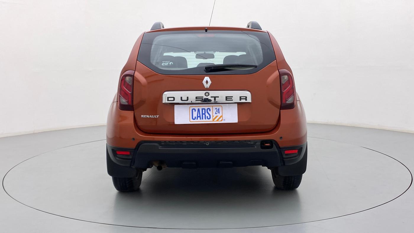 2019 Renault Duster RXS 106 PS MT, CNG, Manual, 30,212 km, Back/Rear