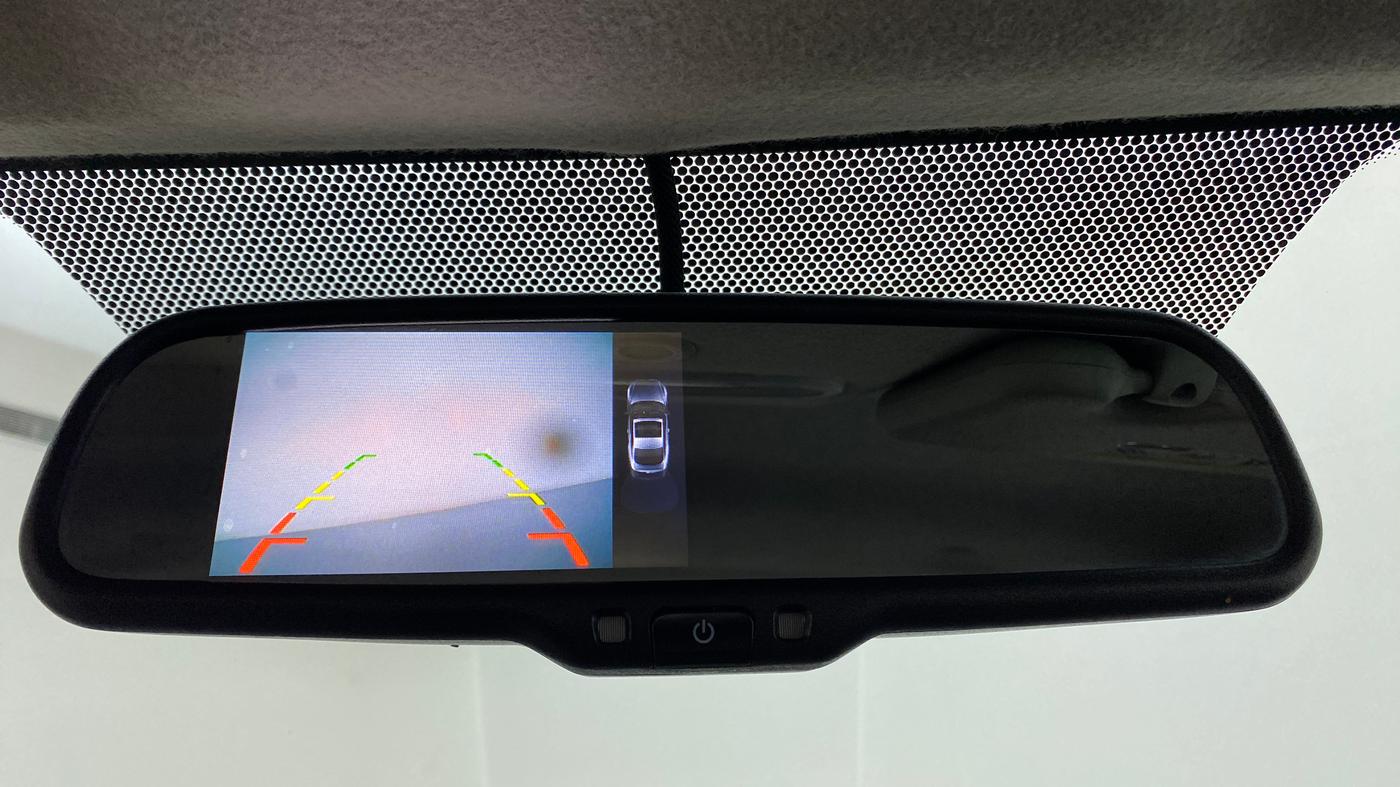 2019 Renault Duster RXS 106 PS MT, CNG, Manual, 30,212 km, IRVM Reverse Camera