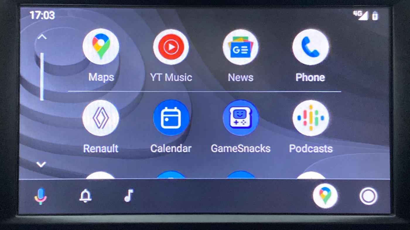 2019 Renault Duster RXS 106 PS MT, CNG, Manual, 30,212 km, Apple CarPlay and Android Auto
