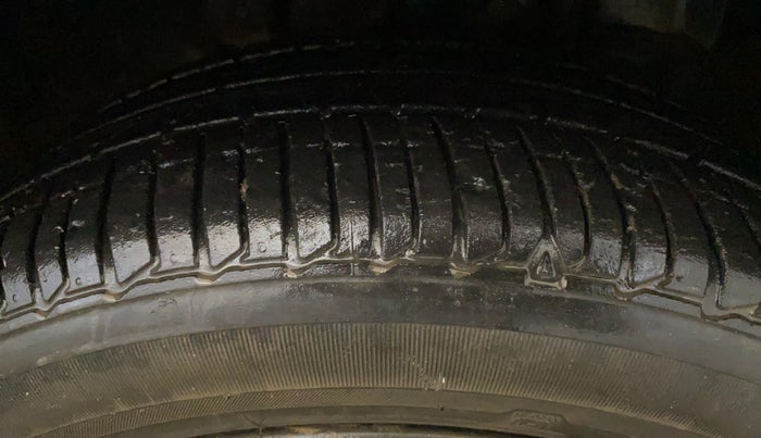 2021 Tata Tiago XZ PLUS PETROL, Petrol, Manual, 45,419 km, Right Front Tyre Tread