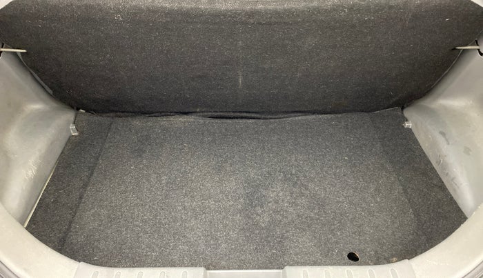 2015 Maruti Alto 800 LXI, Petrol, Manual, 70,186 km, Boot Inside