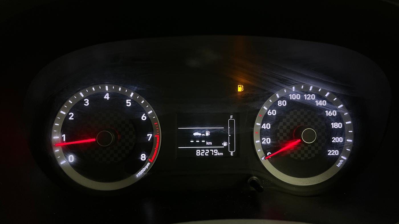 2020 Hyundai AURA S 1.2, Petrol, Manual, 82,285 km, Odometer Image
