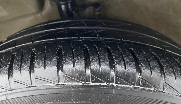 2018 Maruti Celerio ZXI AMT, Petrol, Automatic, 48,852 km, Left Front Tyre Tread