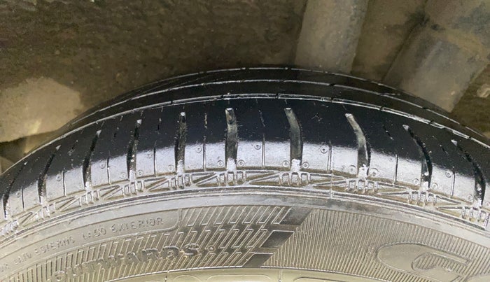 2017 Hyundai Grand i10 SPORTZ 1.2 KAPPA VTVT, Petrol, Manual, 63,498 km, Left Rear Tyre Tread