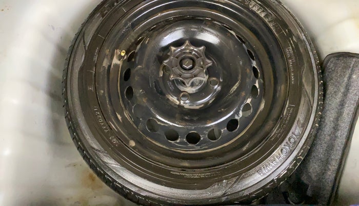 2017 Hyundai Grand i10 SPORTZ 1.2 KAPPA VTVT, Petrol, Manual, 63,498 km, Spare Tyre