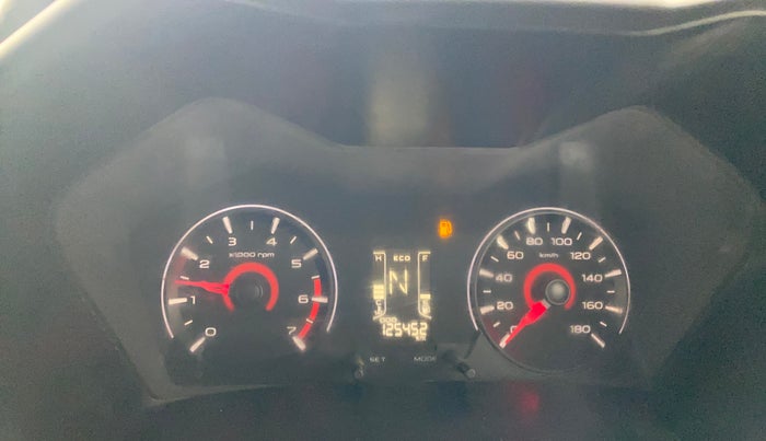 2018 Mahindra KUV 100 NXT K8 D 6 STR, Diesel, Manual, 1,25,416 km, Odometer Image