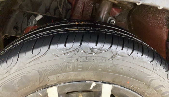 2018 Mahindra KUV 100 NXT K8 D 6 STR, Diesel, Manual, 1,25,416 km, Left Front Tyre Tread