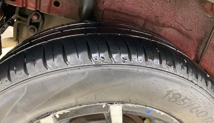 2018 Mahindra KUV 100 NXT K8 D 6 STR, Diesel, Manual, 1,25,416 km, Right Rear Tyre Tread