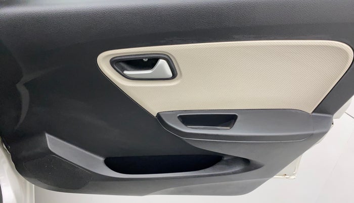 2019 Maruti Alto VXI, Petrol, Manual, 3,727 km, Driver Side Door Panels Control