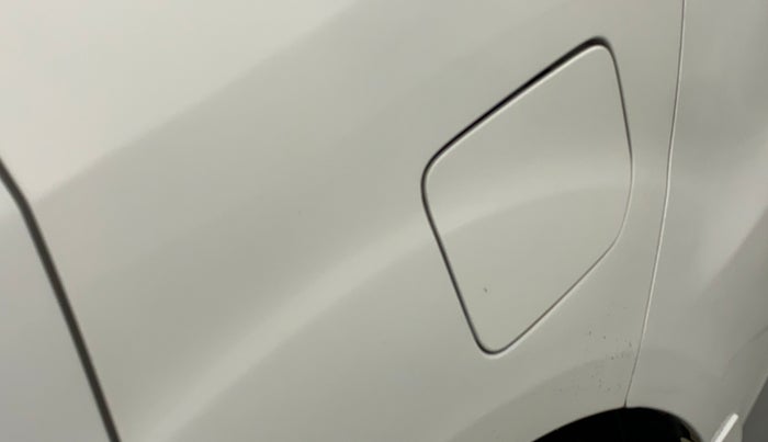 2015 Maruti Ertiga VXI CNG, CNG, Manual, 89,664 km, Left quarter panel - Paint has minor damage