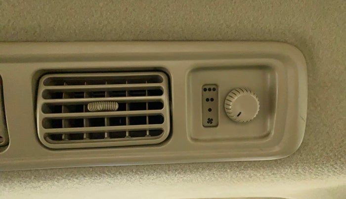 2015 Maruti Ertiga VXI CNG, CNG, Manual, 89,664 km, Rear AC Temperature Control