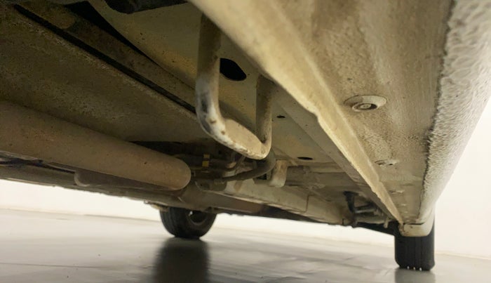 2015 Maruti Ertiga VXI CNG, CNG, Manual, 89,664 km, Right Side Underbody