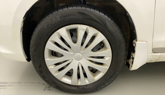 2015 Maruti Ertiga VXI CNG, CNG, Manual, 89,664 km, Left Front Wheel