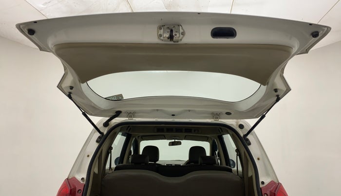2015 Maruti Ertiga VXI CNG, CNG, Manual, 89,664 km, Boot Door Open