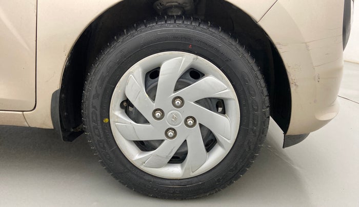 2019 Hyundai NEW SANTRO SPORTZ MT, Petrol, Manual, 69,581 km, Right Front Wheel