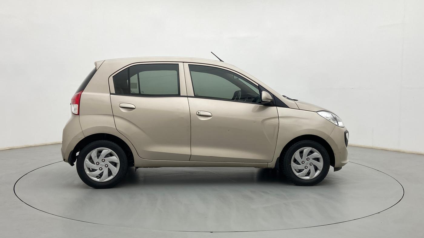 2019 Hyundai NEW SANTRO SPORTZ MT, Petrol, Manual, 69,581 km, Right Side View