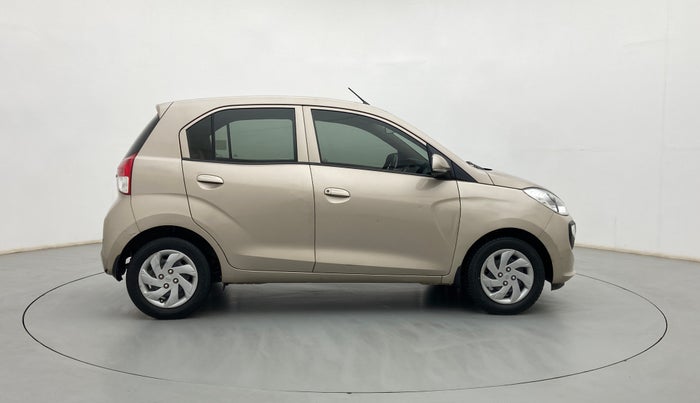 2019 Hyundai NEW SANTRO SPORTZ MT, Petrol, Manual, 69,581 km, Right Side View