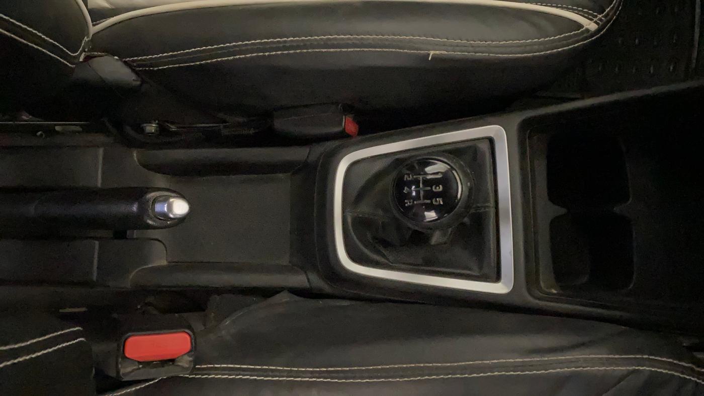 2020 Maruti Swift VXI, Petrol, Manual, 69,344 km, Gear Lever