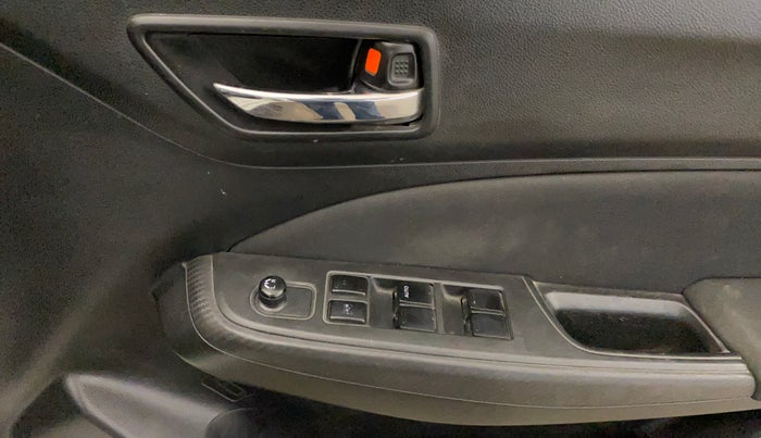 2020 Maruti Swift VXI, Petrol, Manual, 69,270 km, Driver Side Door Panels Control