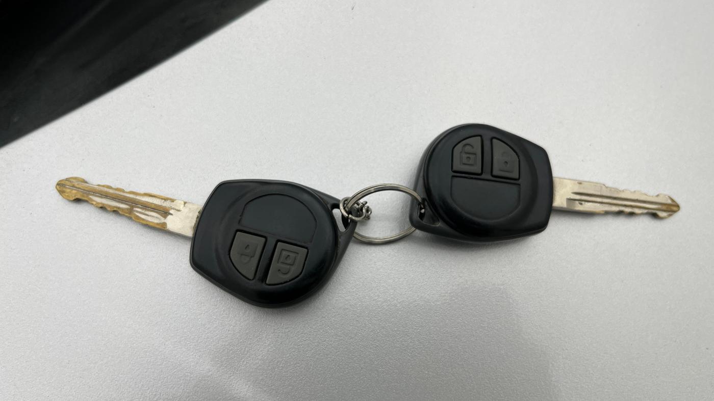 2013 Maruti Wagon R Stingray VXI, Petrol, Manual, 27,804 km, Key Close Up