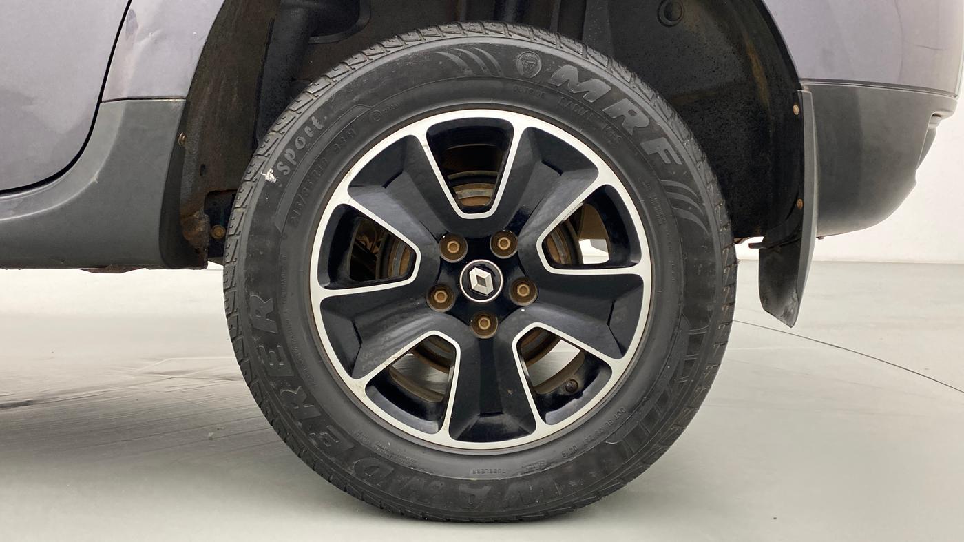 2019 Renault Duster RXS 85 PS, Diesel, Manual, 42,282 km, Left Rear Wheel