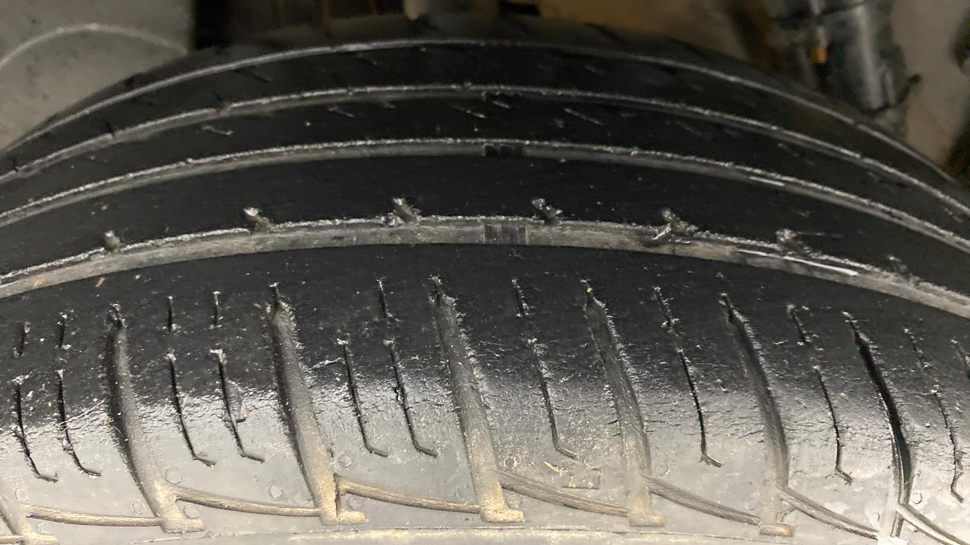 2019 Renault Duster RXS 85 PS, Diesel, Manual, 42,282 km, Right Rear Tyre Tread