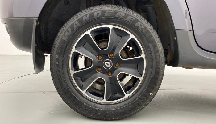 2019 Renault Duster RXS 85 PS, Diesel, Manual, 42,282 km, Right Rear Wheel