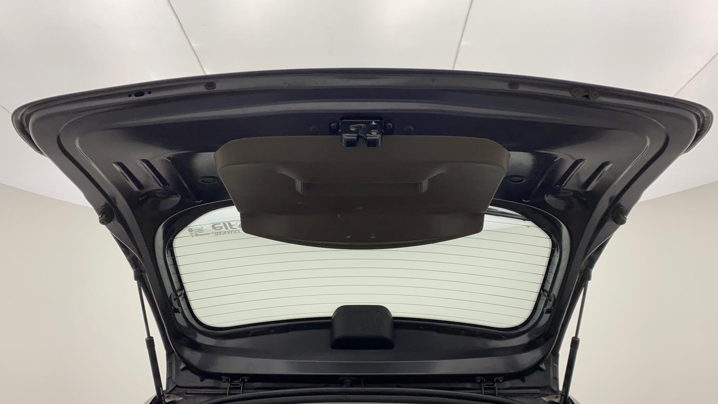 2019 Renault Duster RXS 85 PS, Diesel, Manual, 42,282 km, Boot Door Open