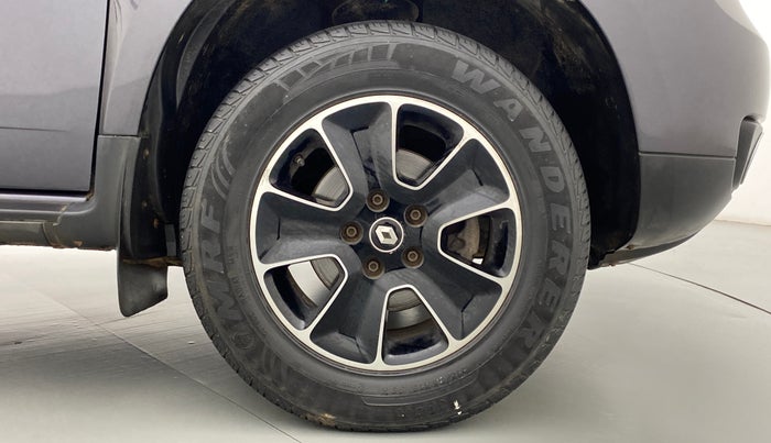 2019 Renault Duster RXS 85 PS, Diesel, Manual, 42,282 km, Right Front Wheel