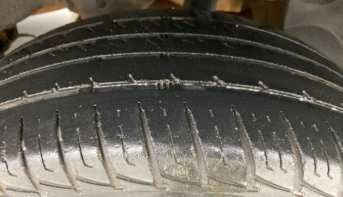 2019 Renault Duster RXS 85 PS, Diesel, Manual, 42,282 km, Left Rear Tyre Tread