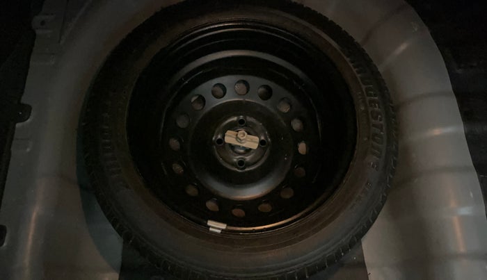 2014 Hyundai Verna FLUIDIC 1.6 VTVT SX, Petrol, Manual, 64,978 km, Spare Tyre