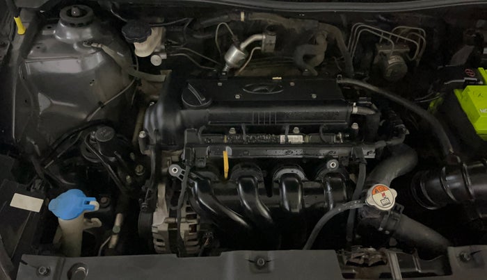 2014 Hyundai Verna FLUIDIC 1.6 VTVT SX, Petrol, Manual, 64,978 km, Engine View - Right