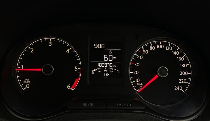 2017 Volkswagen Polo HIGHLINE1.5L, Diesel, Manual, 1,09,963 km, Odometer Image