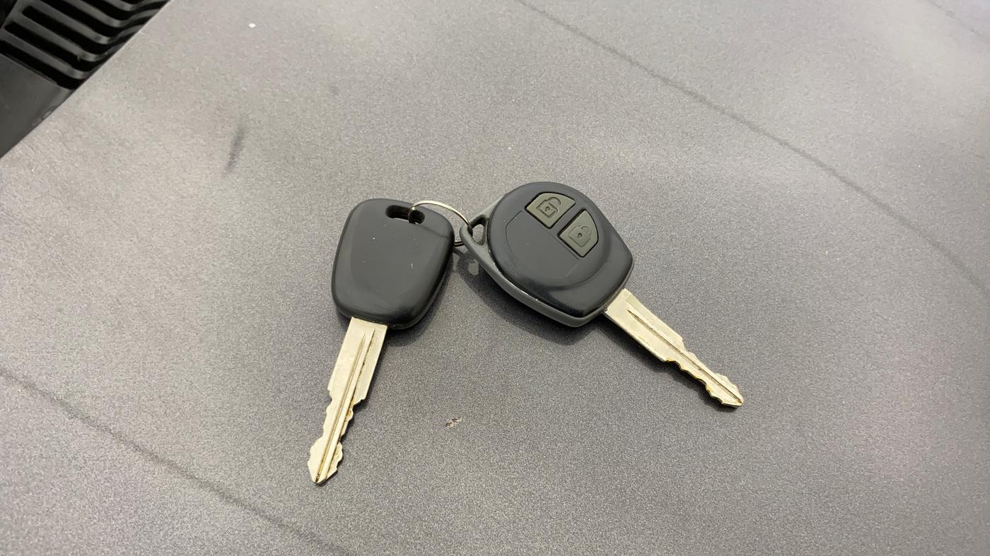 2017 Maruti Alto 800 VXI, Petrol, Manual, 28,727 km, Key Close Up