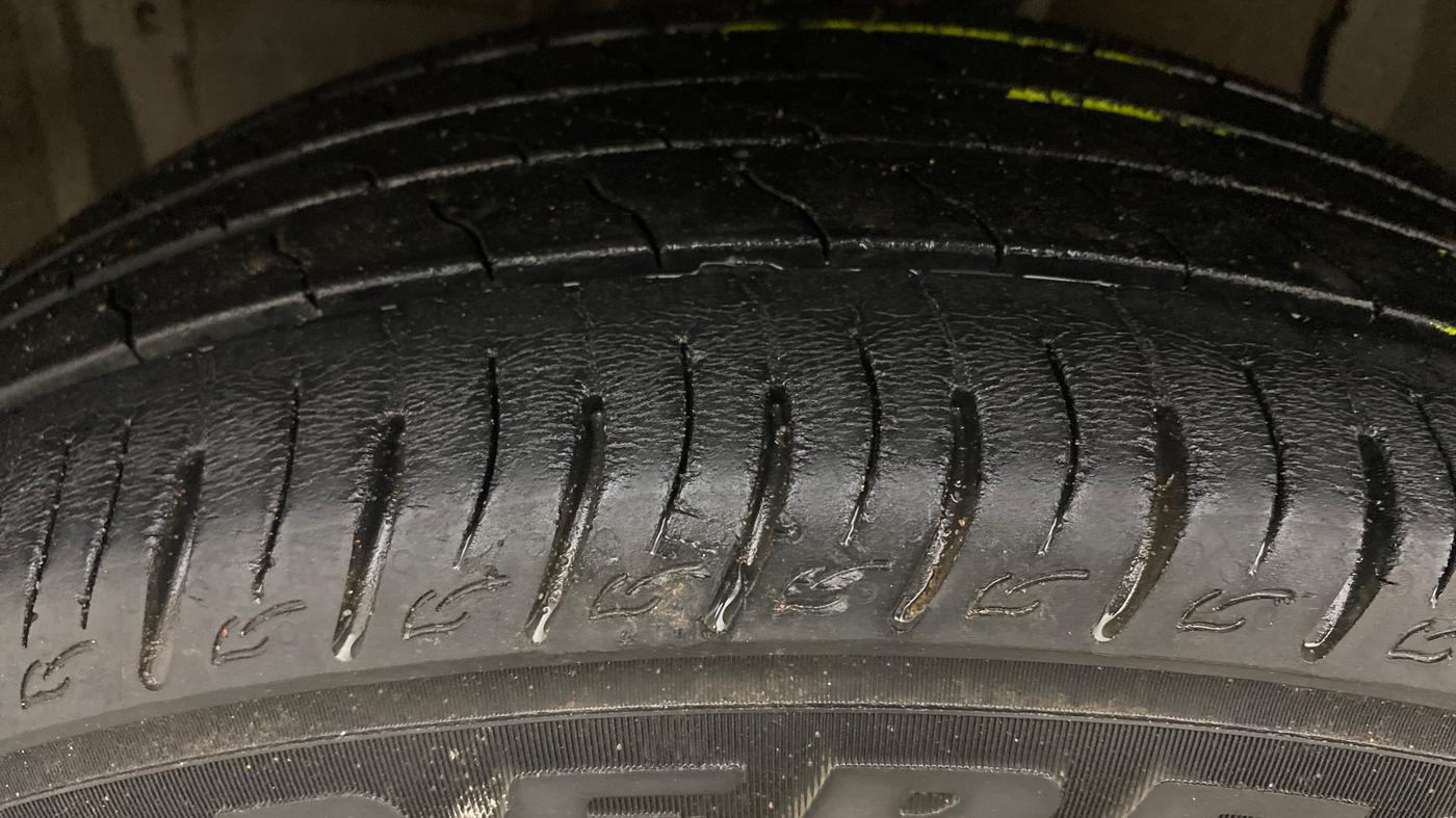 2021 Maruti Vitara Brezza VXI, Petrol, Manual, 75,387 km, Left Front Tyre Tread